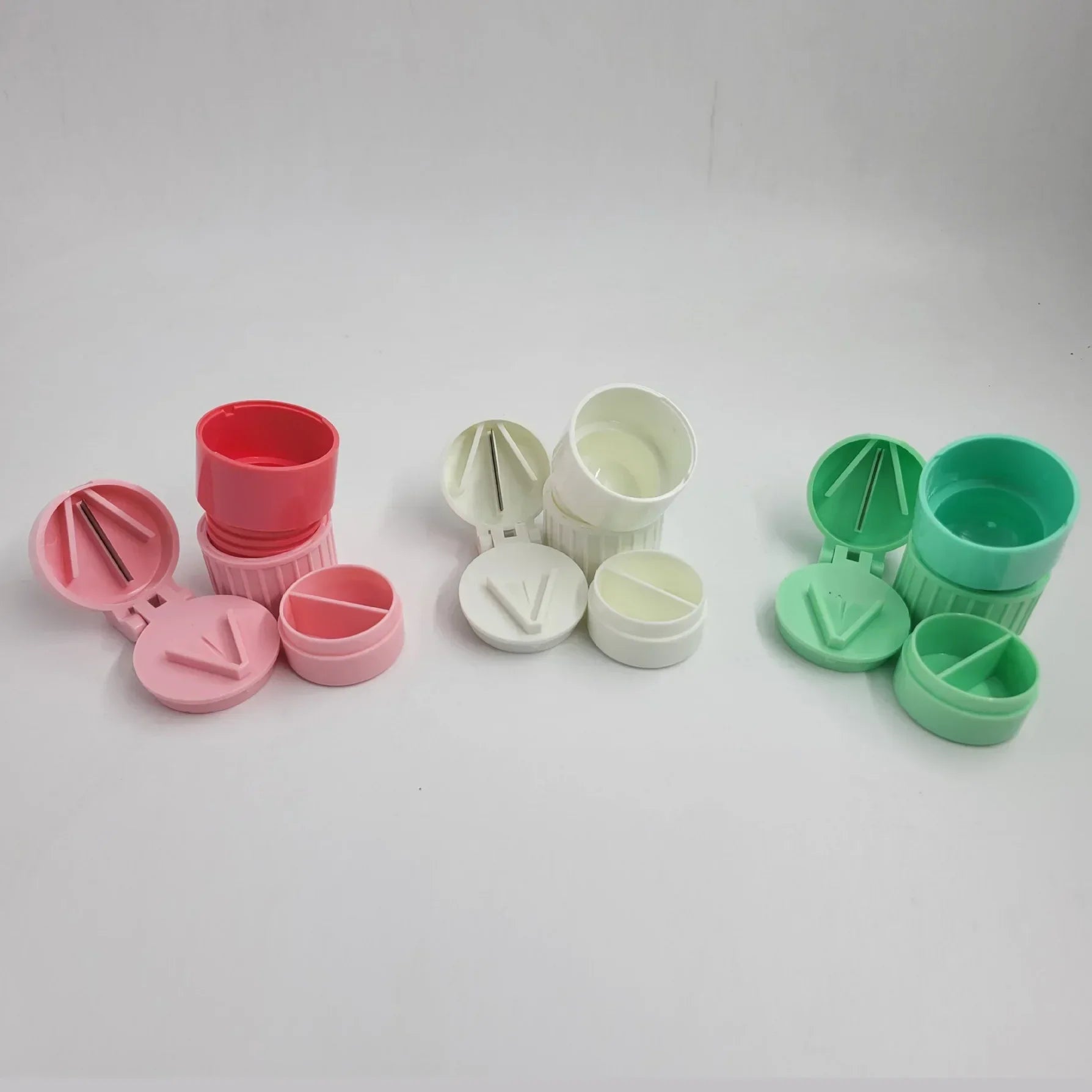 4-in-1 Pill Grinder - Improve Center