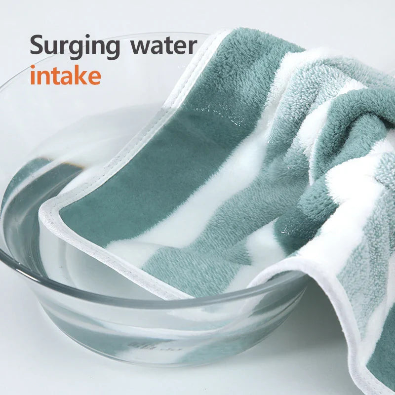1 Pc Thickened Absorbent Bath Towel - Improve Center